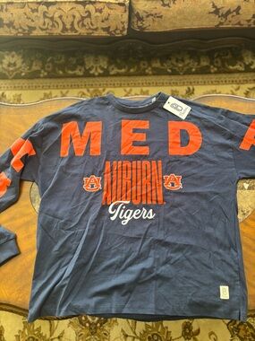 Auburn Tigers Game Day Navy Blue Long PressBox Women’s Shirt